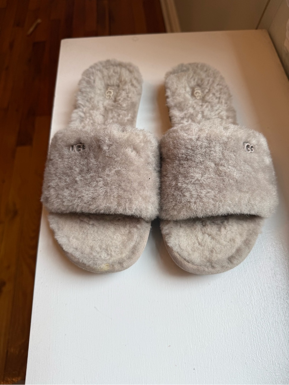 UGG Cozette Shearling Slide Sandals in Light Gray